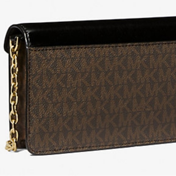 Michael Kors Small Clutch Crossbody Purse - BNWT - Picture 3 of 4